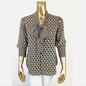 CLOSING SALE - CHICO'S $99 NWT SIZE-2P BLOUSE WITH SCARF PETITE-L